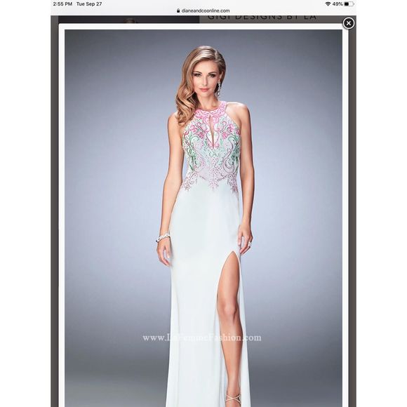 White Gigi by la femme Size 0 Mermaid dress